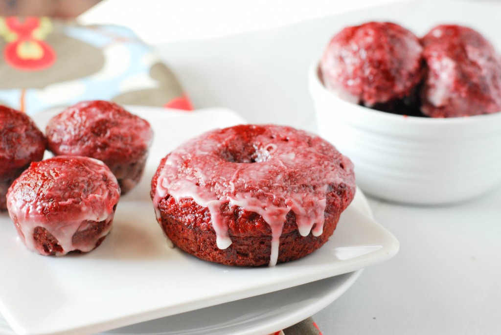 Red Velvet Donuts (2 of 5)