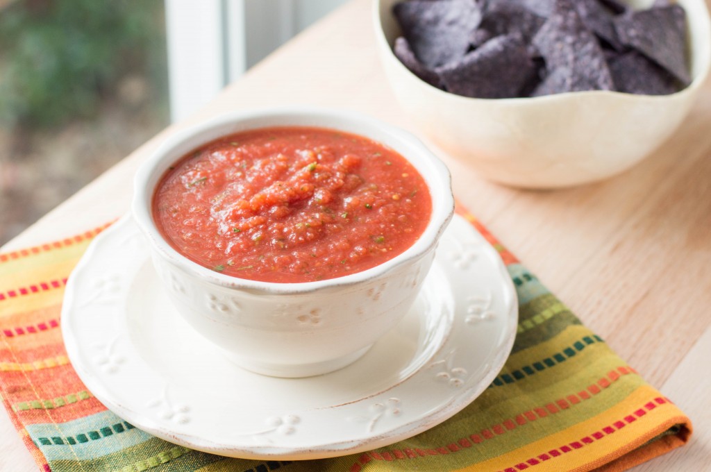 Copycat Chili's Salsa (1 of 5)