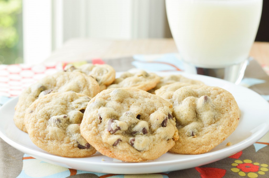 Soft Batch Chocolate Chip Cookies (2 of 4)