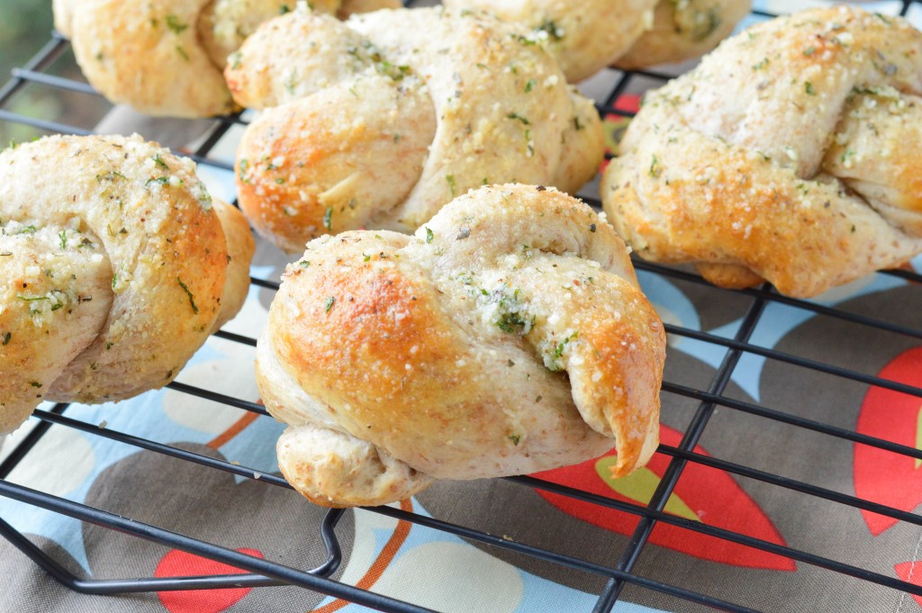 Garlic Knots (3 of 4)