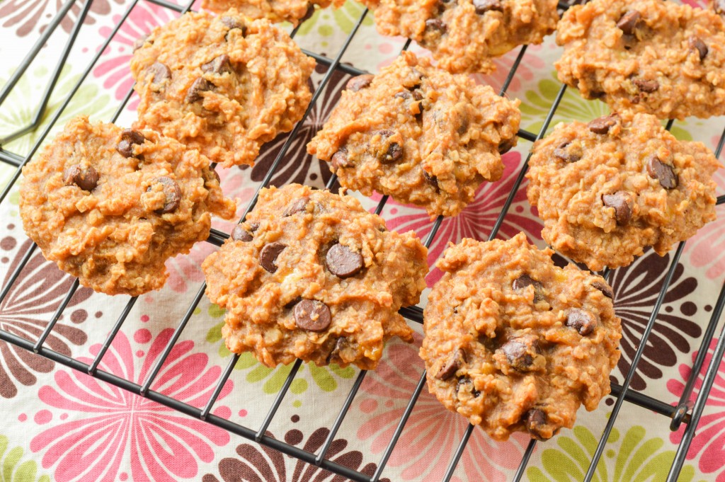 healthy chocolate chip cookies (2 of 7)