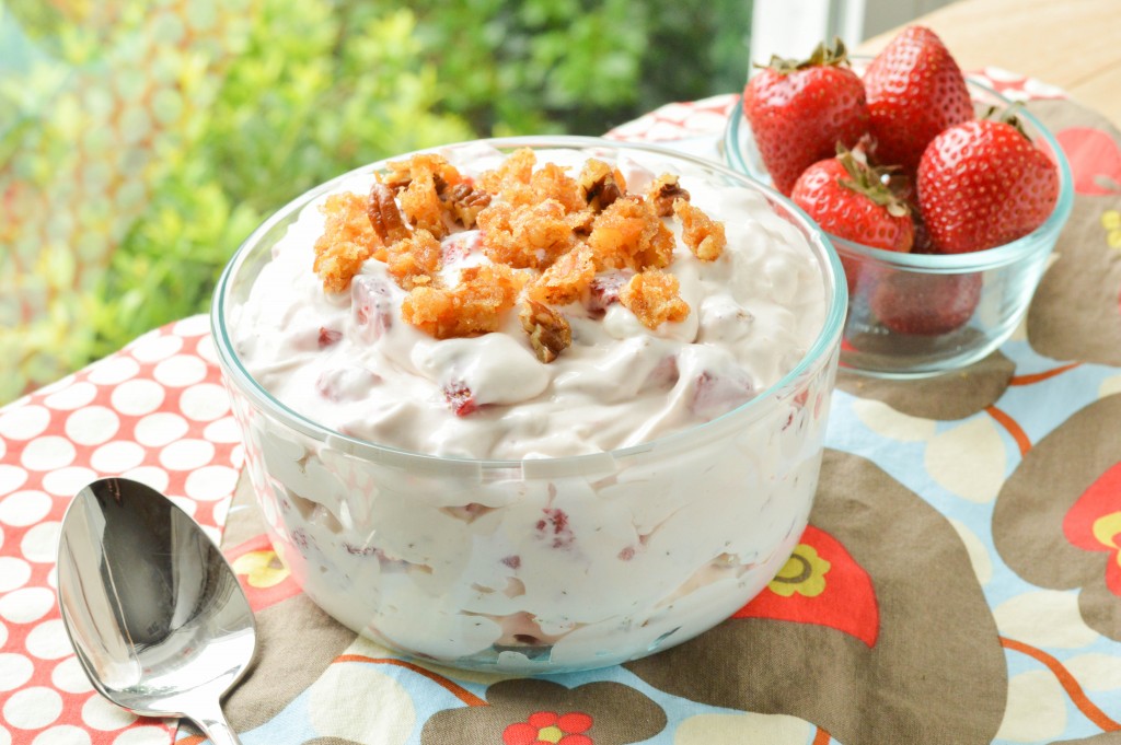 Strawberry Fluff Pretzel Salad  (4 of 4)