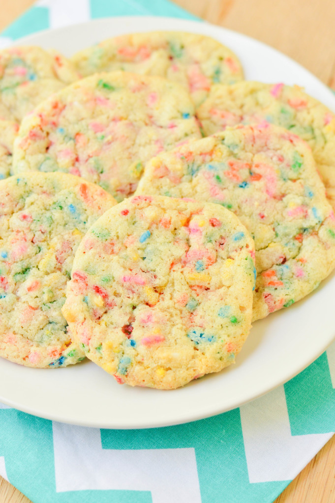 Soft Batch Funfetti Cookies {Macaroni and Cheesecake}