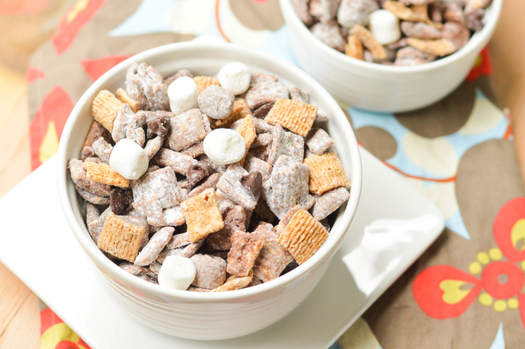 S'mores Chex Mix {Macaroni and Cheesecake} 