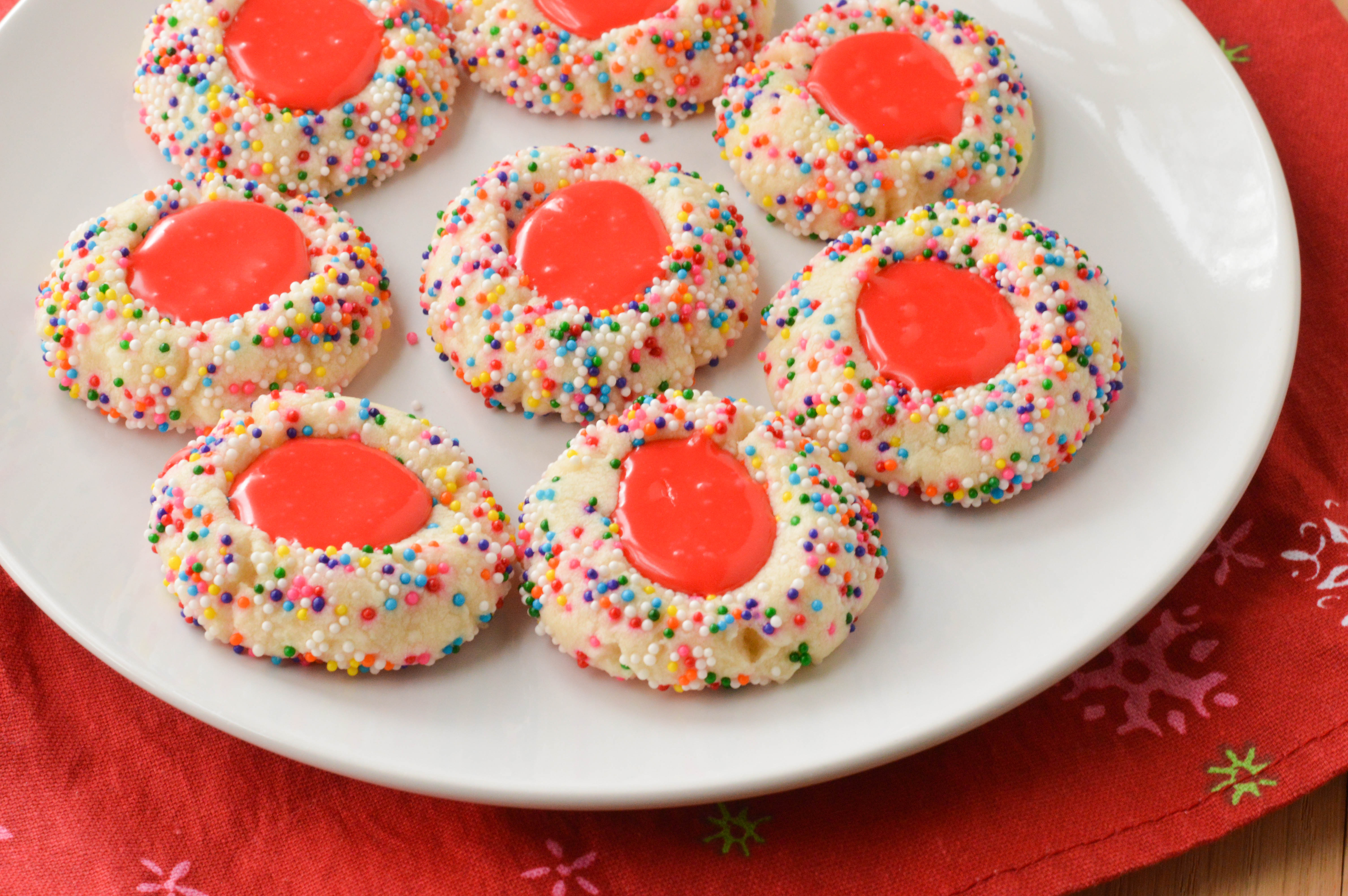 4 Types of Food Coloring to Use When Making Cookies