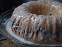 Honey Bun Cake