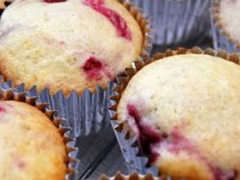 Raspberry Cream Cheese Muffins