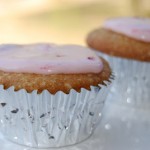 Fresh Strawberry Cupcakes w/Strawberry Cream Cheese Frosting