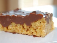 Peanut Butterscotch Chocolate Crispy Bars