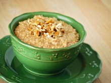 Stovetop Apple Cinnamon Steel Cut Oatmeal