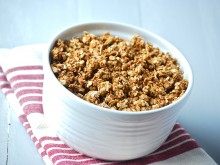 Homemade Applesauce Granola