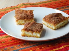 Easy Sopapilla Cheesecake Bars