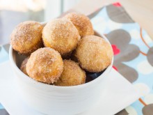 Baked Mini Churro Bites