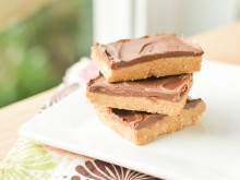 No Bake Chocolate Peanut Butter Bars