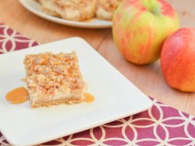 Caramel Apple Cheesecake Bars